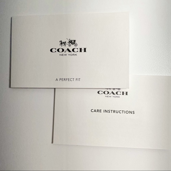 NWT Coach Wristlet | Pink Crossgrain Leather Zip - Picture 9 of 11